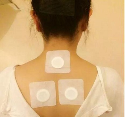 3、貼三伏貼后皮膚發(fā)紅發(fā)癢怎么辦？